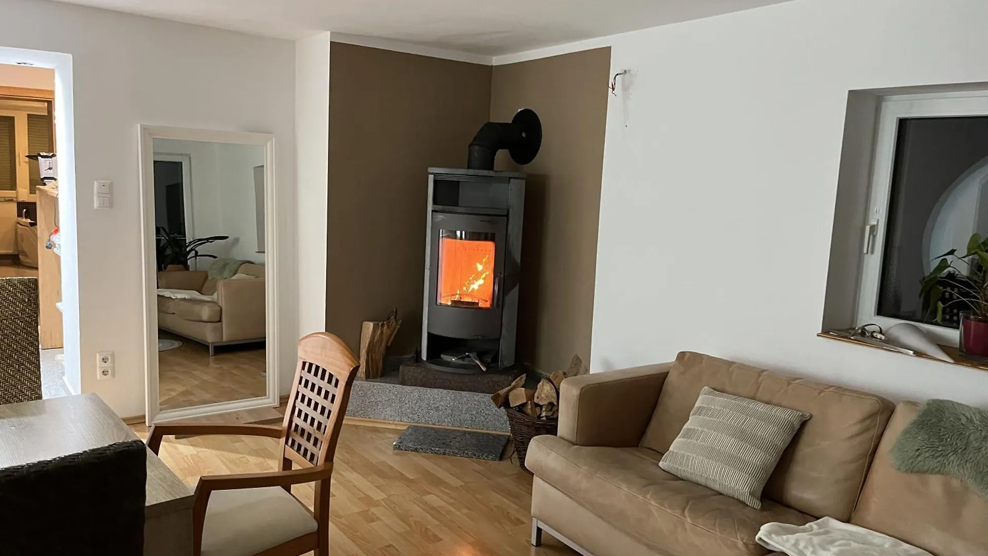 Lejlighed Wohnung Mit Dachterasse Absberg